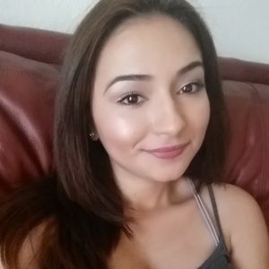 Meet your Posher, Ana